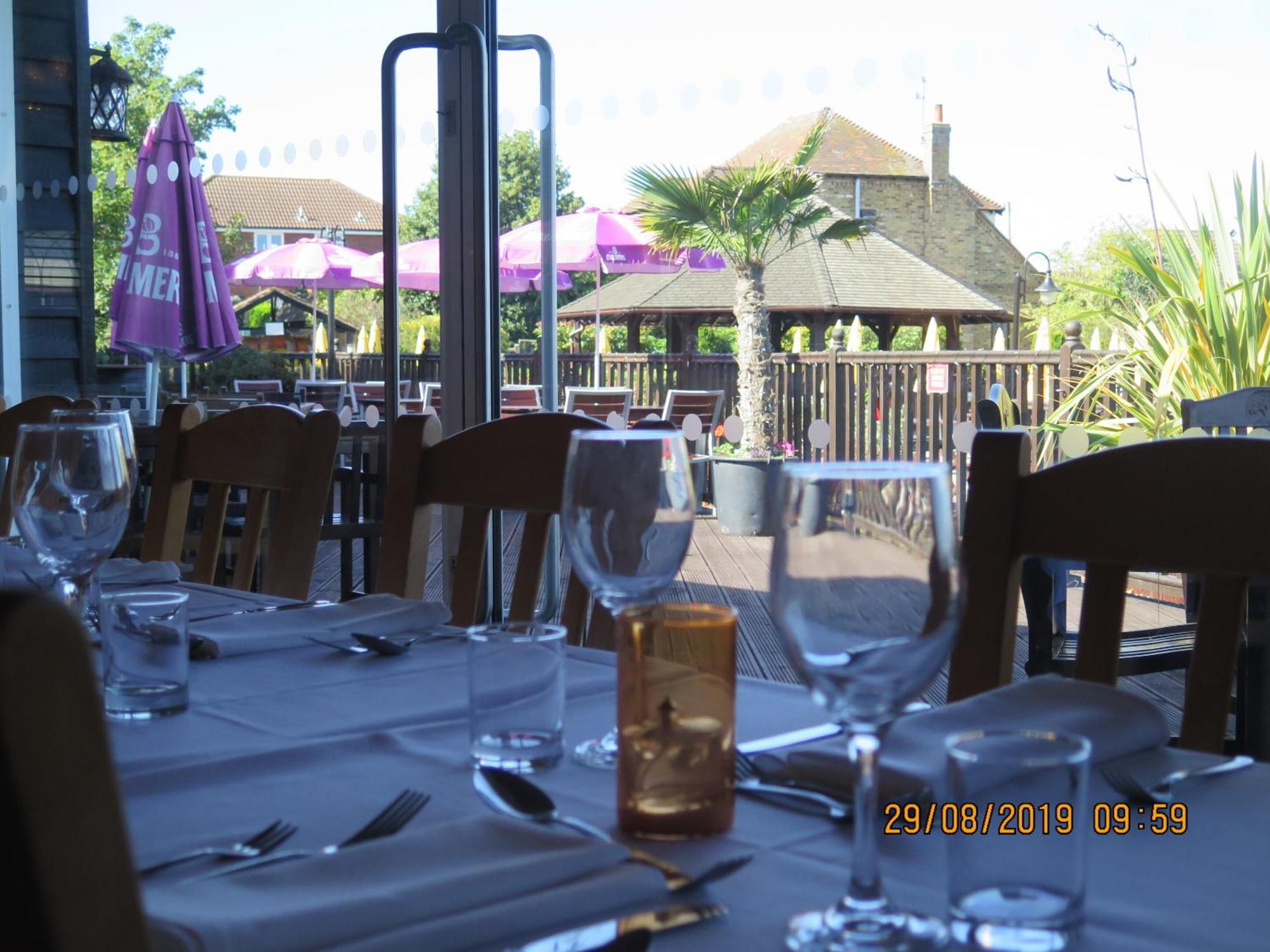Oyster Fleet Hotel Canvey Island Eksteriør bilde